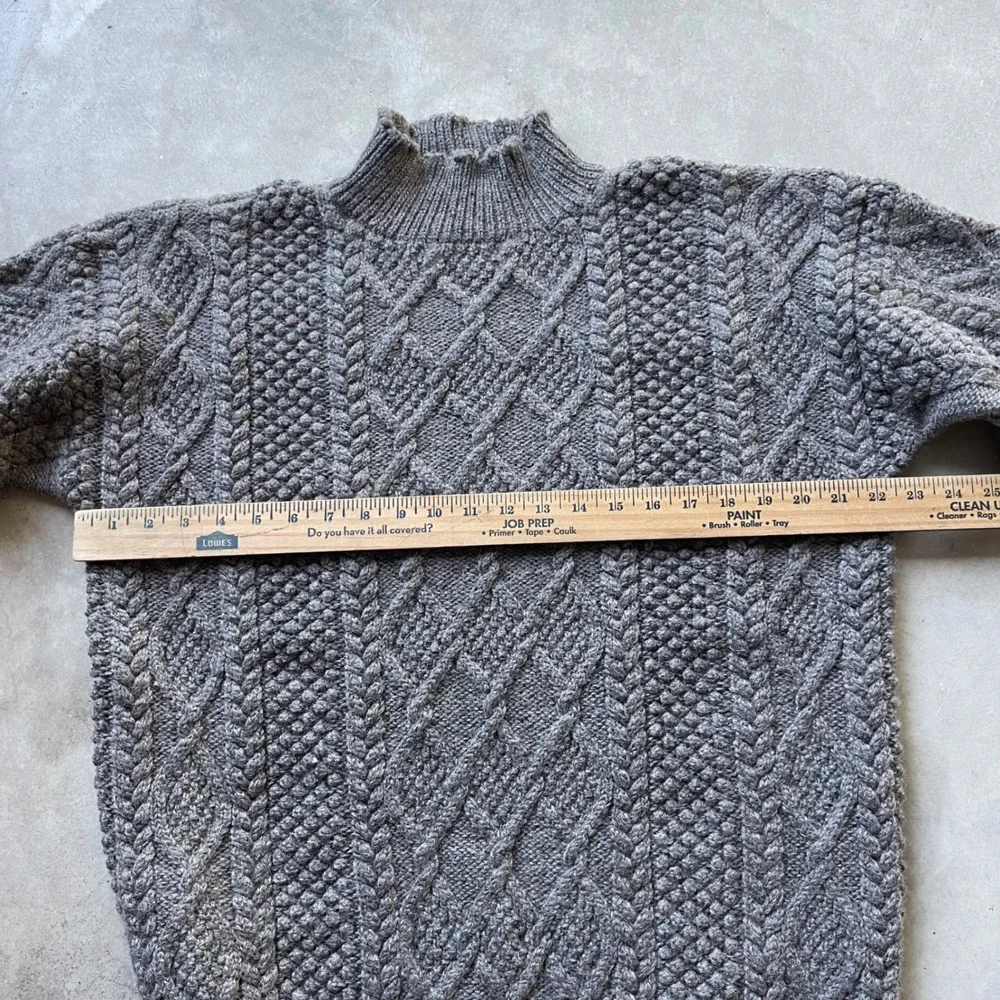 J. Crew Mens XL Grey Wool Cable Knit Fisherman Sweater Collar Distressed